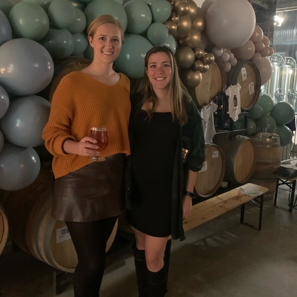 Meet your Posher, Joanna - Picture 2 of 5